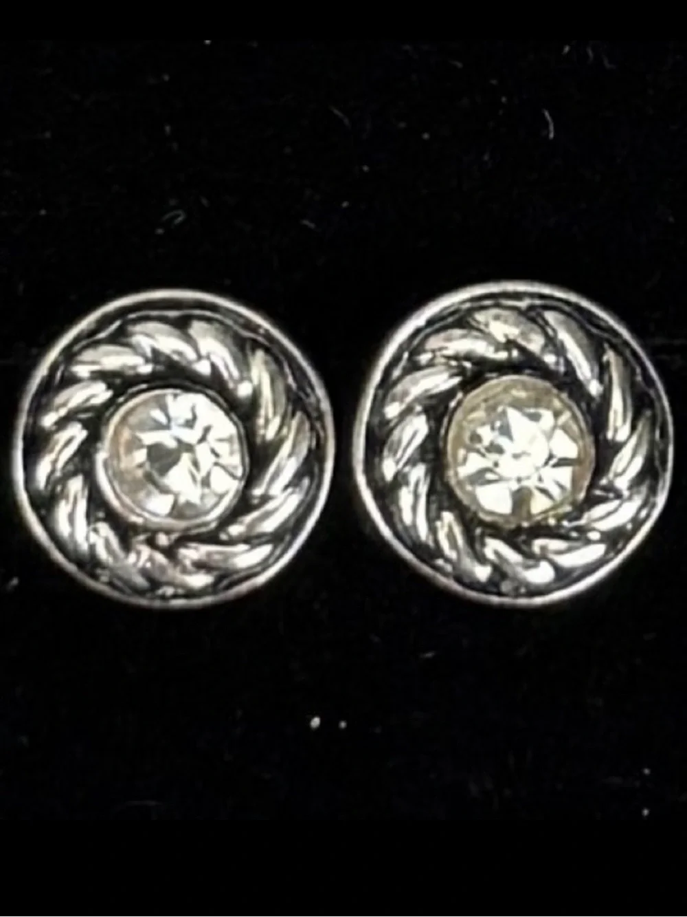 Beautiful, vintage simple, silvertone, bling etched pierced earrings